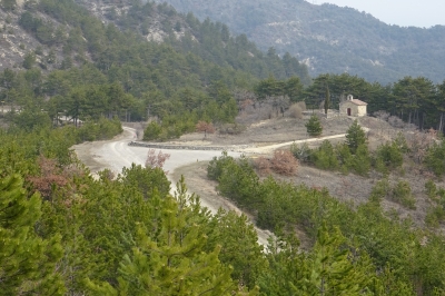 Point pique-nique à mi-chemin, église St Christophe